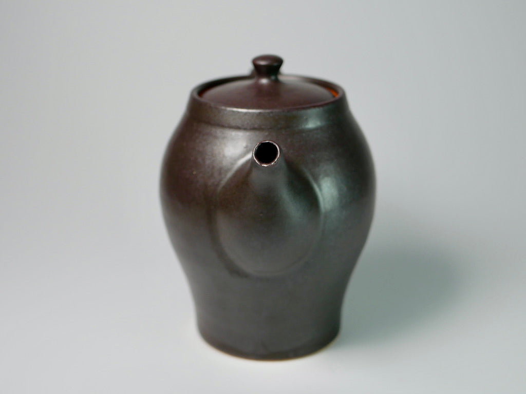 Black matte teapot (medium)