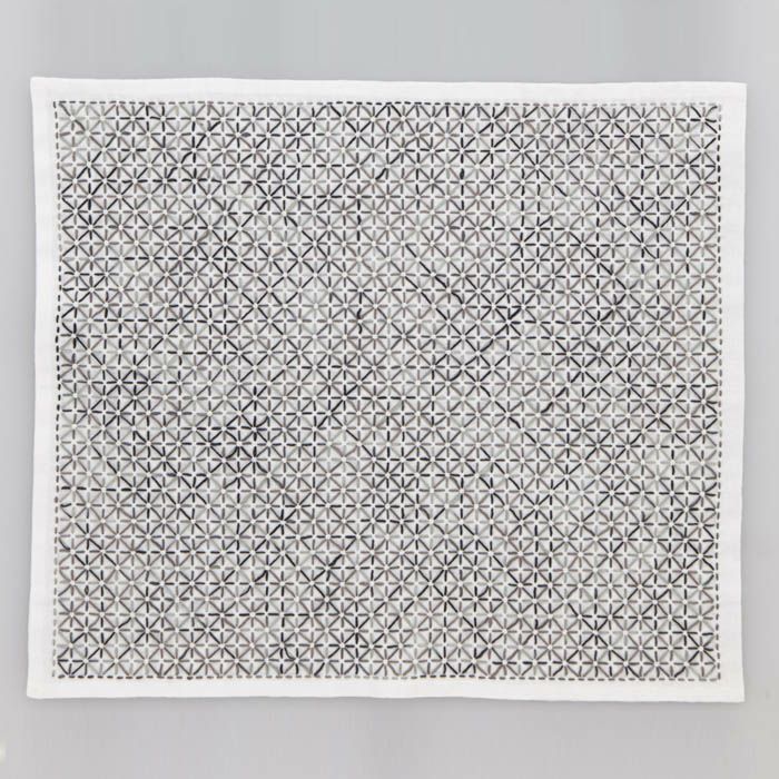 Sashiko Fabric -Kawari Hanazashi