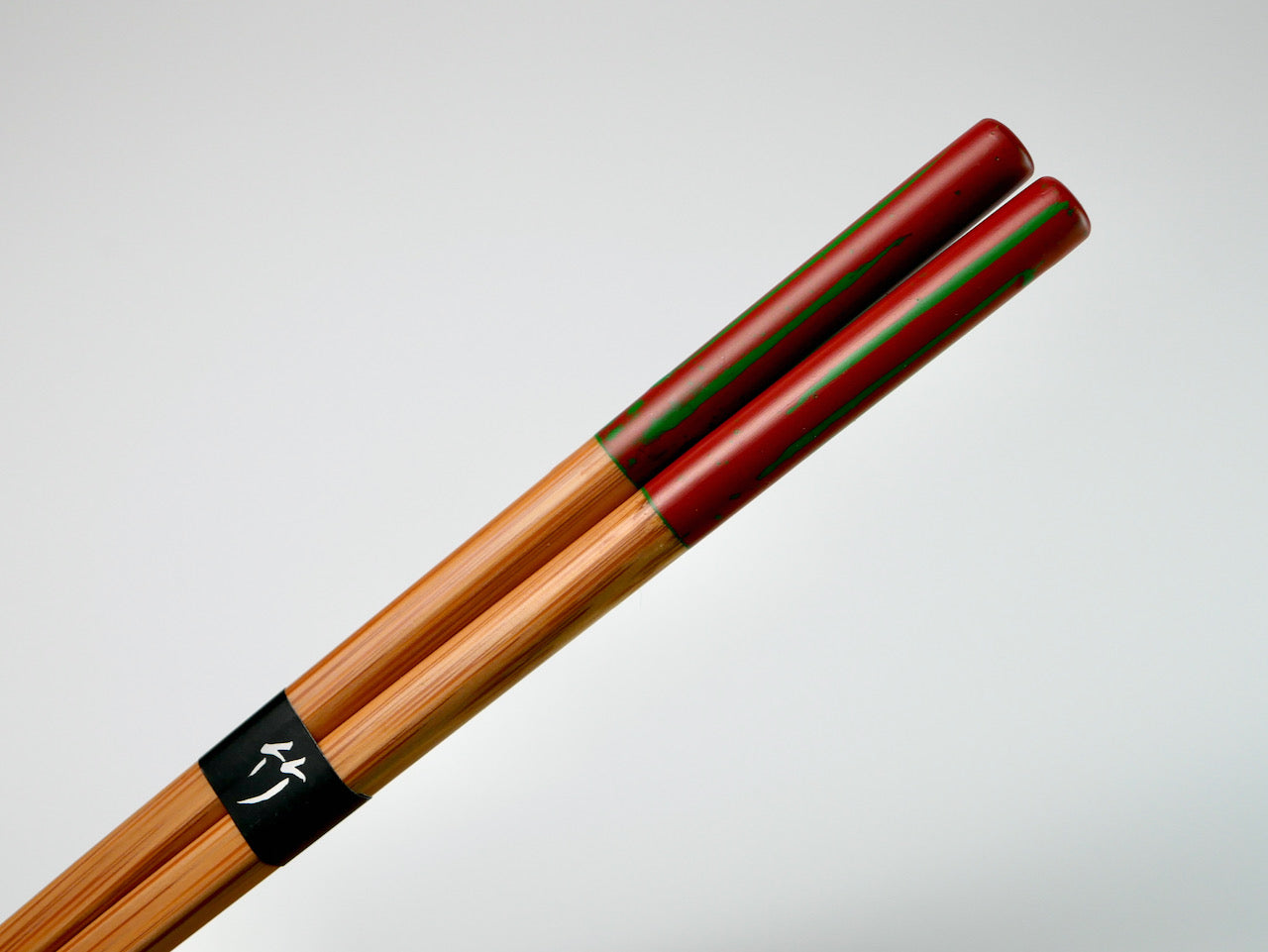 Sharpened bamboo chopsticks